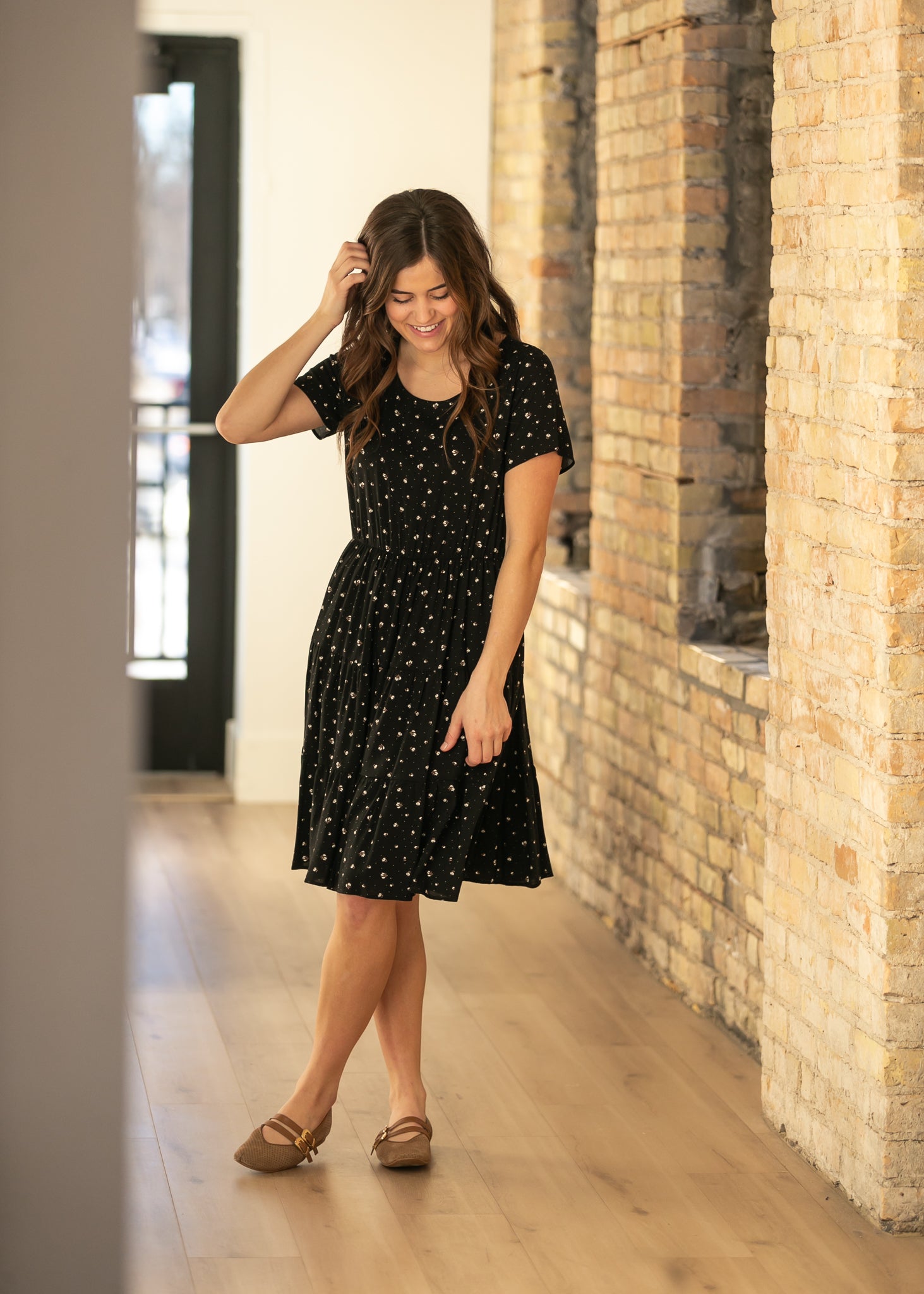 Jenna Floral Knit Short Sleeve Tiered Midi Dress