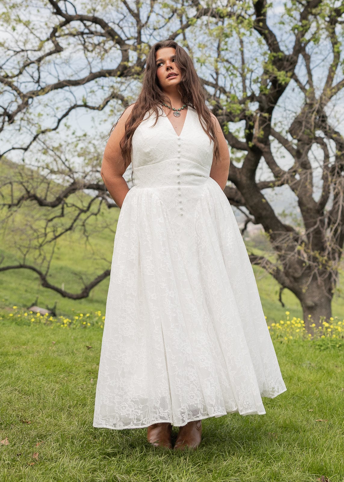 Harlow Lace Midi Dress | White Halter Floral Lace